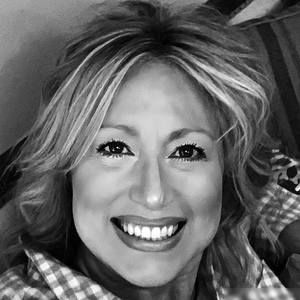 Meet your Posher, Candyce